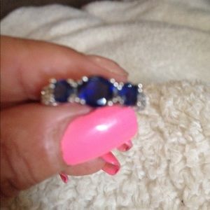 Three tier sapphire sterling sliver ring size 9